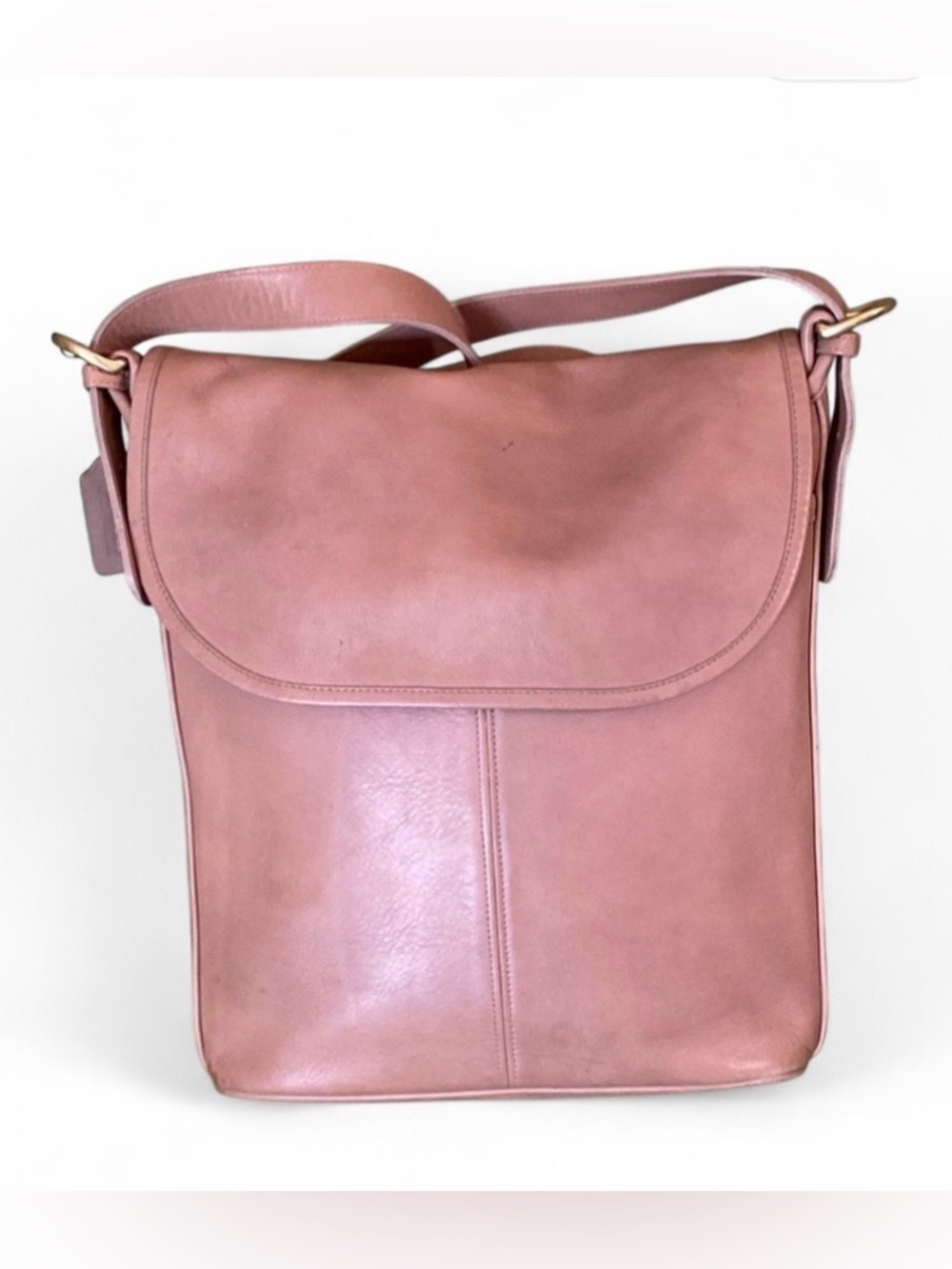 Vintage Coach Bucket USA Made British Tan Glove Tanned Leather Flap Pocket 90s